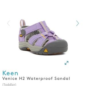 KEEN Venice H2 size 5 Lavender